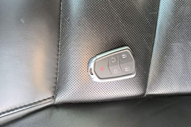 Used Cadillac XT5 2018 28T Four-Wheel Drive Luxury Model Interior 1