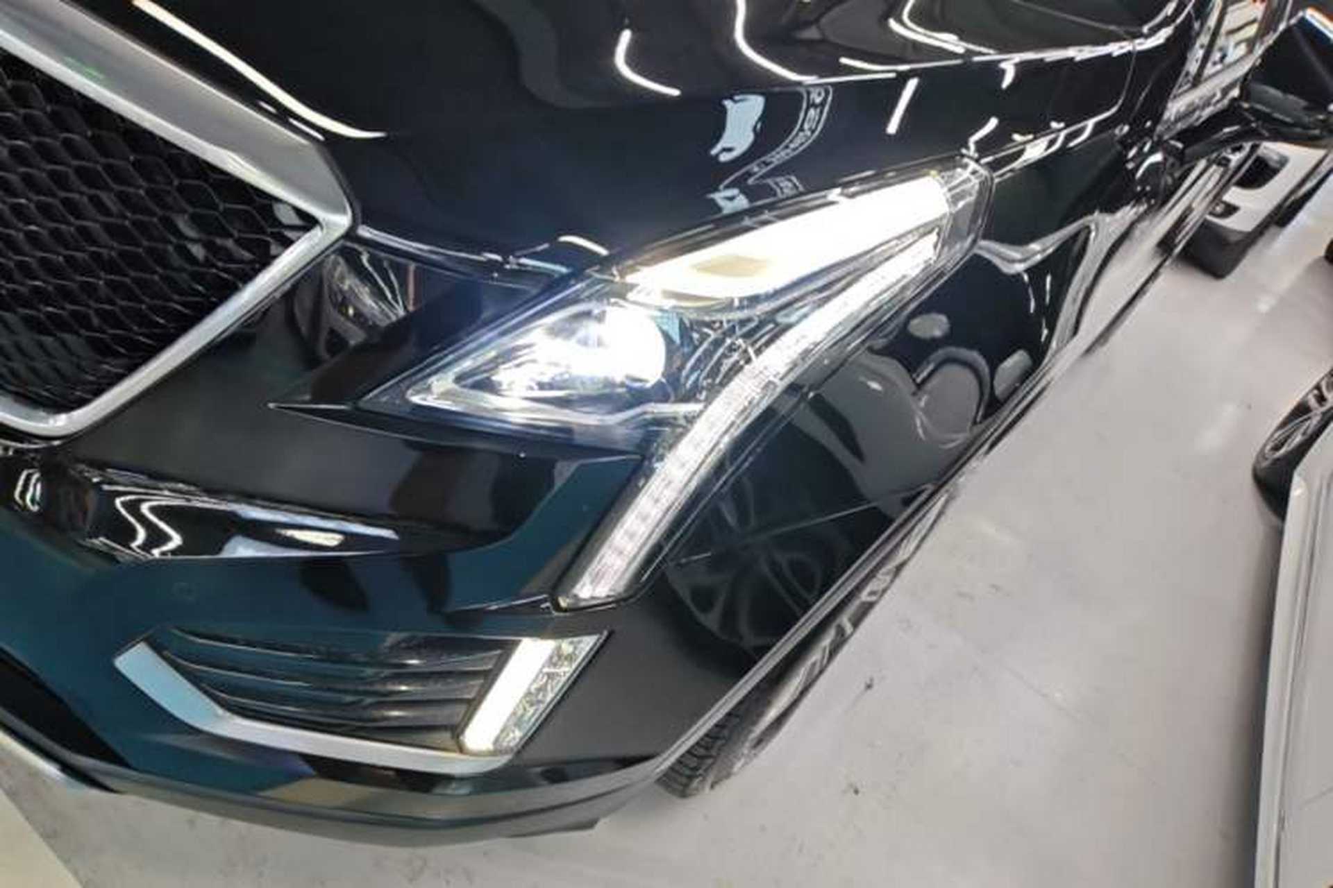 Used Cadillac XT5 2018 28T Four-Wheel Drive Luxury Model Left Front Headlight