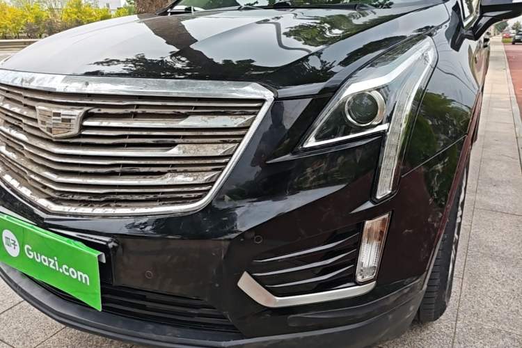 Used Cadillac XT5 2018 25T Luxury Model Left Front Headlight
