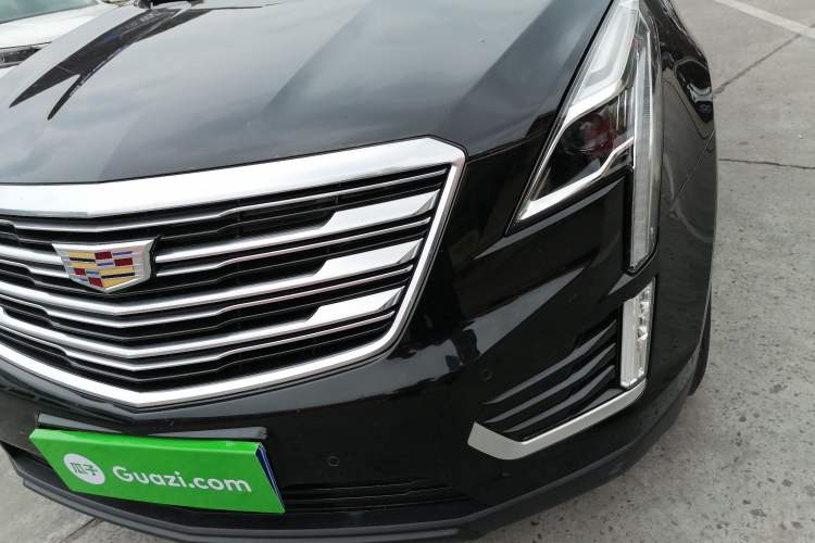 Used Cadillac XT5 2018 28T Four-Wheel Drive Luxury Model Left Front Headlight
