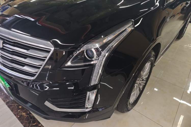 Used Cadillac XT5 2018 25T Luxury Model Left Front Headlight
