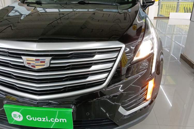 Used Cadillac XT5 2018 25T Luxury Model Left Front Headlight