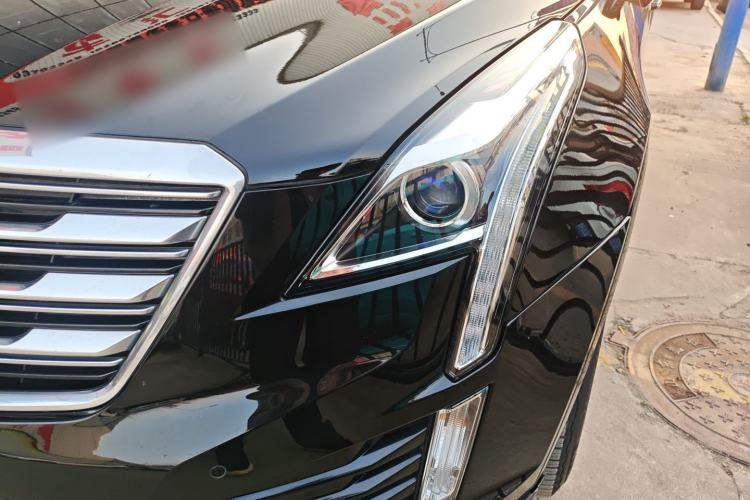 Used Cadillac XT5 2018 25T Luxury Model Left Front Headlight