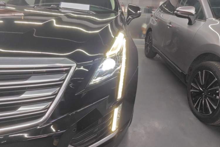 Used Cadillac XT5 2018 28T Four-Wheel Drive Luxury Model Left Front Headlight