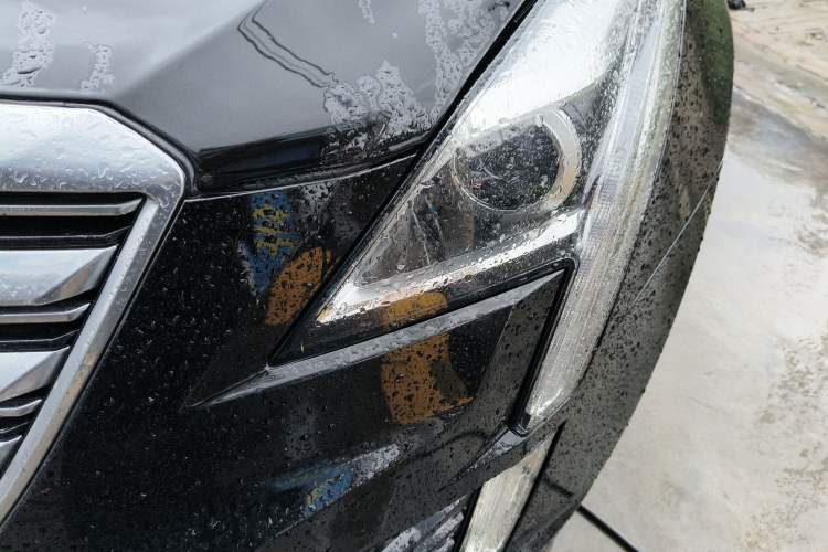 Used Cadillac XT5 2018 28E Four-Wheel Drive Tech Version Left Front Headlight
