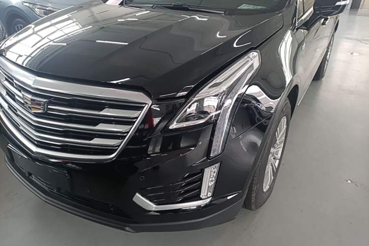 Used Cadillac XT5 2018 28T Four-Wheel Drive Luxury Model Left Front Headlight