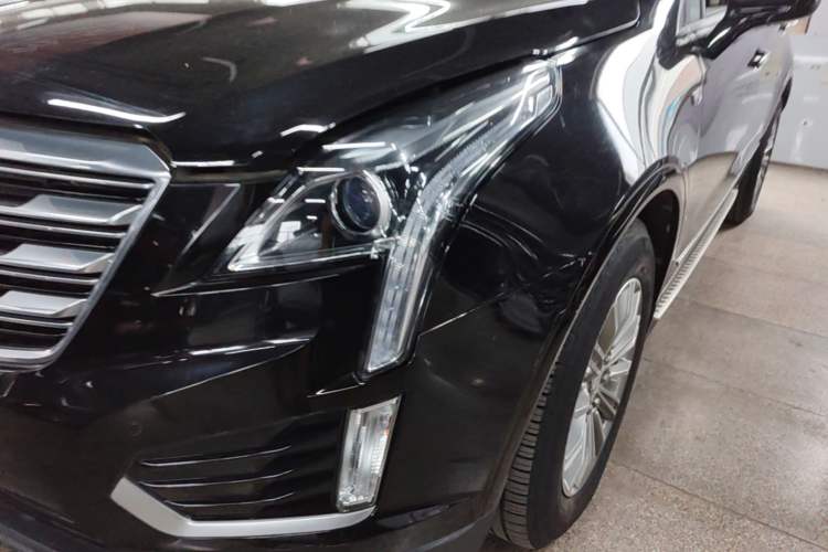 Used Cadillac XT5 2018 25T Luxury Model Left Front Headlight