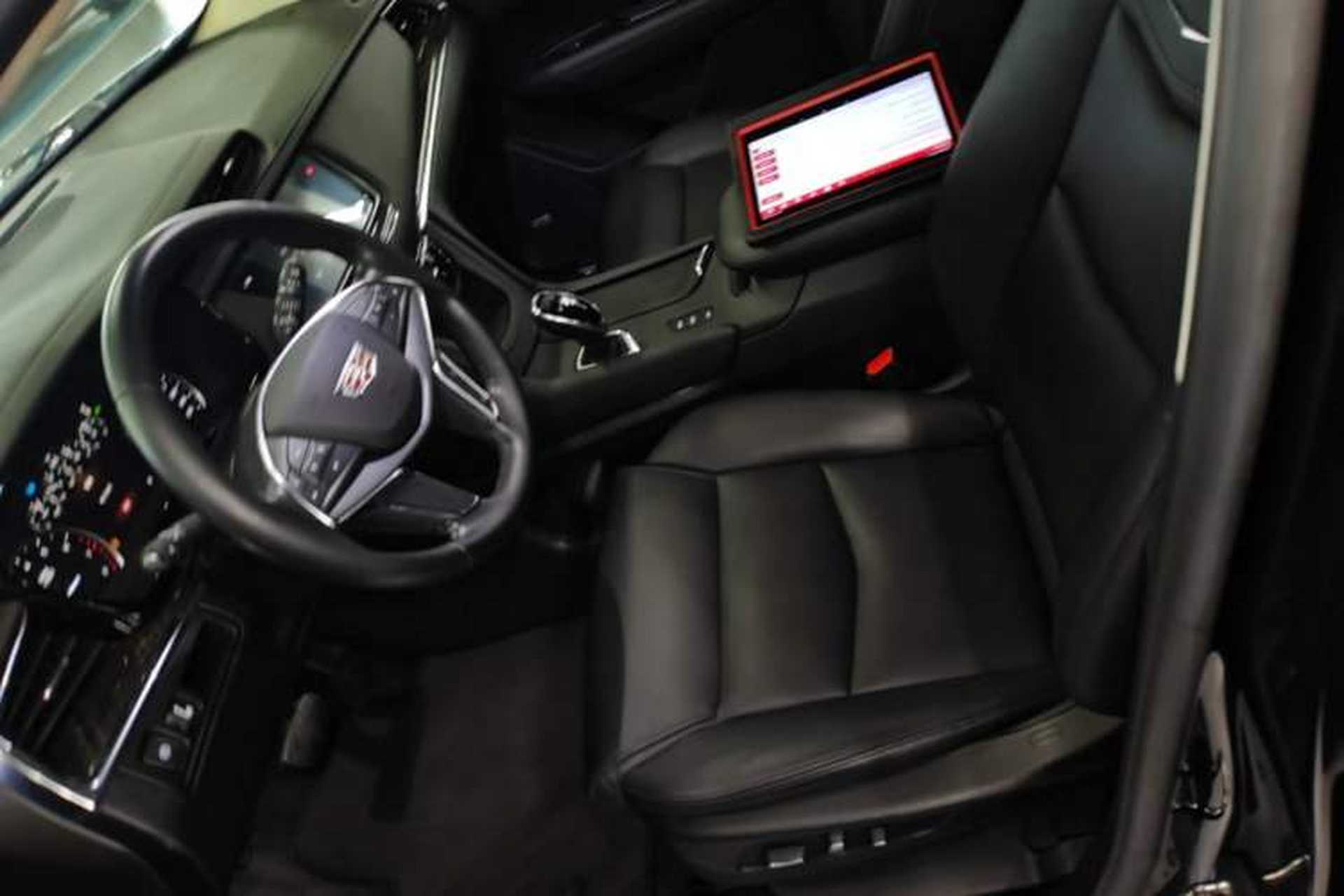 Used Cadillac XT5 2018 28T Four-Wheel Drive Luxury Model Left Front Seat