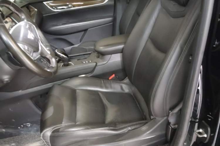 Used Cadillac XT5 2018 28E Four-Wheel Drive Leading Version Left Front Seat