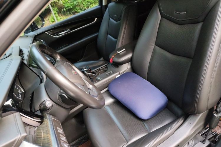 Used Cadillac XT5 2018 25T Luxury Model Left Front Seat