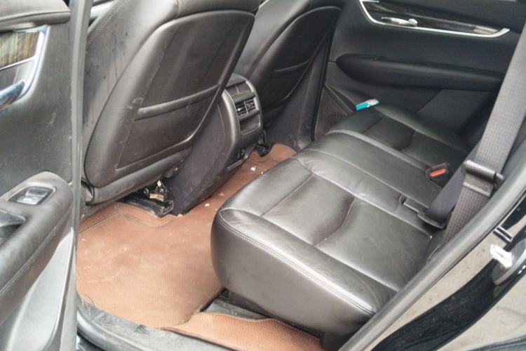 Used Cadillac XT5 2018 25T Luxury Model Left Rear Seat