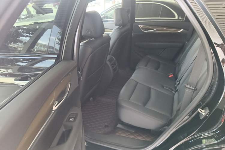 Used Cadillac XT5 2018 28E Four-Wheel Drive Leading Version Left Rear Seat