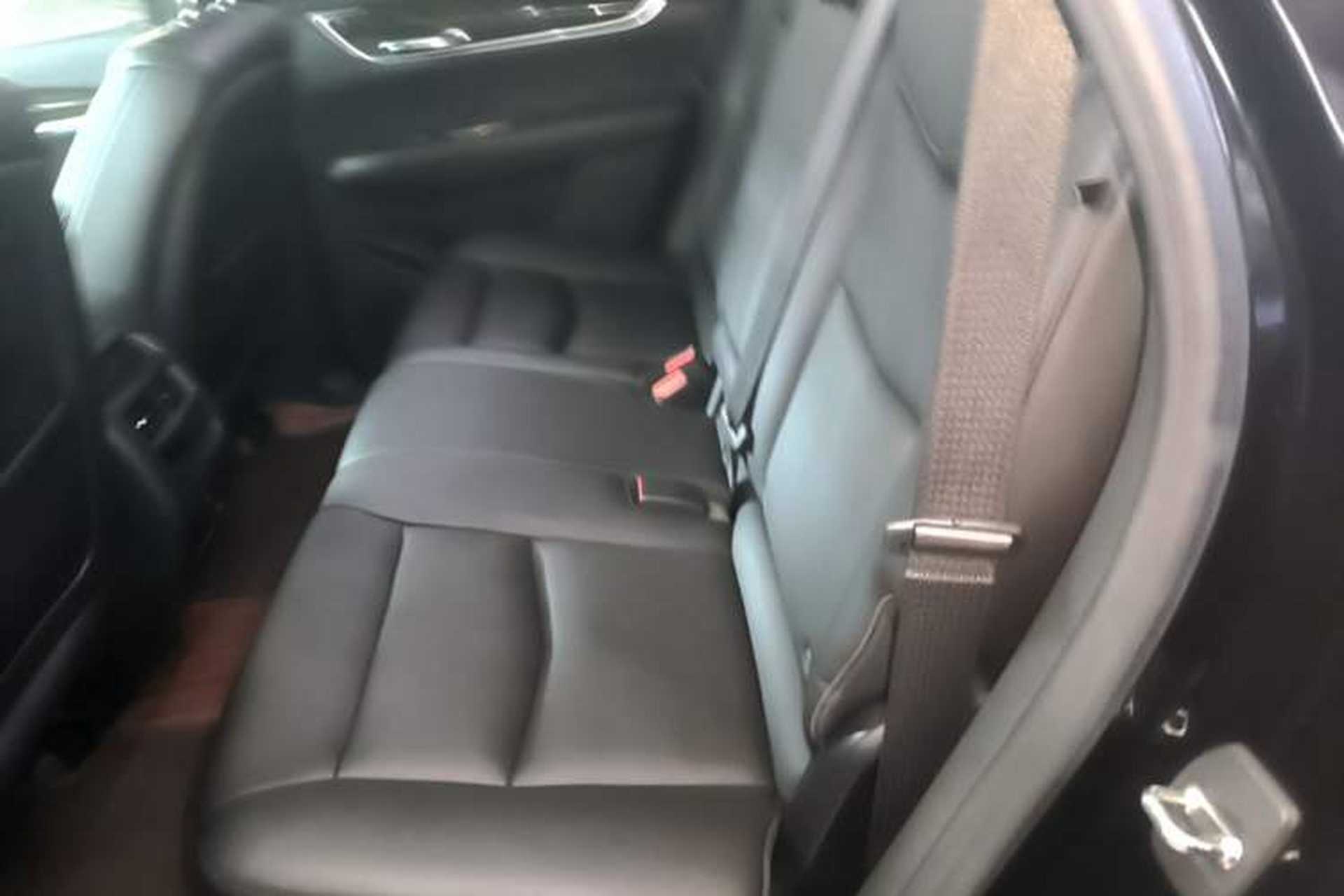 Used Cadillac XT5 2018 28E Four-Wheel Drive Tech Version Left Rear Seat