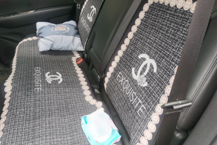 Used Cadillac XT5 2018 25T Luxury Model Left Rear Seat