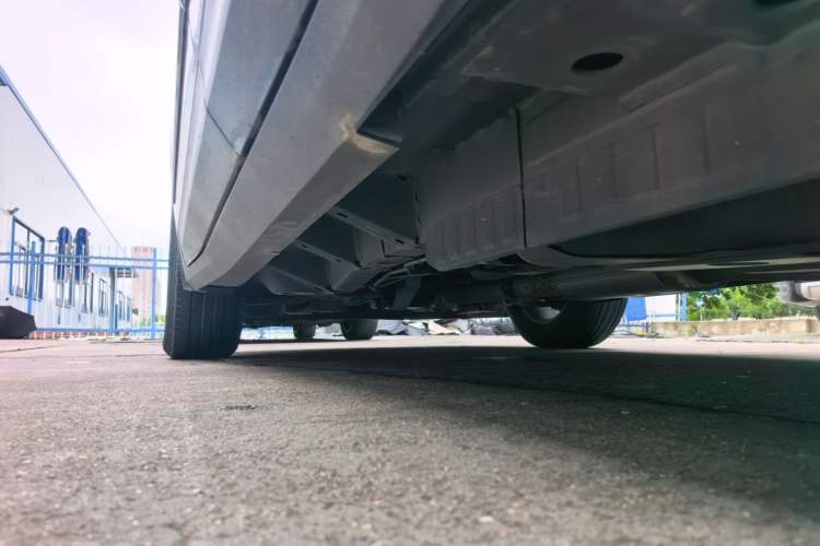Used Cadillac XT5 2018 25T Luxury Model Left Side Sill