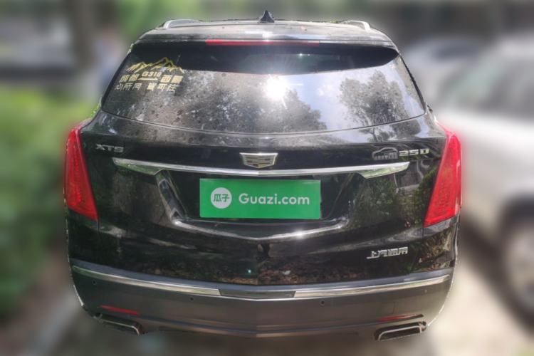 Used Cadillac XT5 2018 25T Luxury Model Rear
