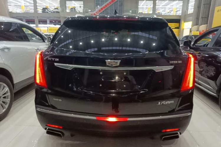 Used Cadillac XT5 2018 28E Four-Wheel Drive Tech Version Rear