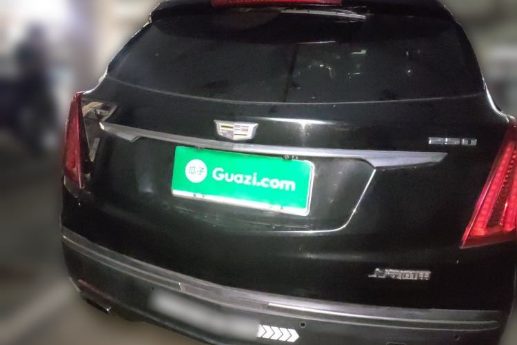 Used Cadillac XT5 2018 25T Luxury Model Rear