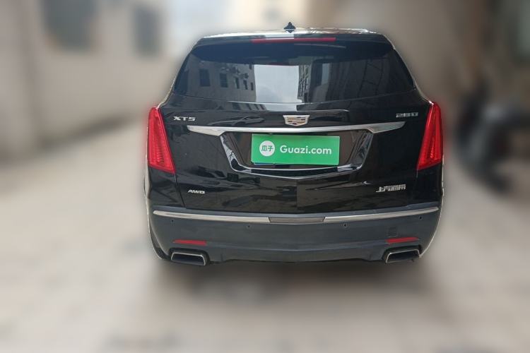 Used Cadillac XT5 2018 28T Four-Wheel Drive Luxury Model Rear