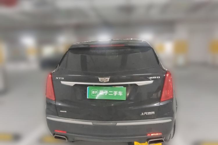 Used Cadillac XT5 2018 28T Four-Wheel Drive Luxury Model Rear