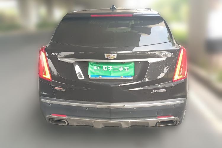 Used Cadillac XT5 2018 25T Luxury Model Rear