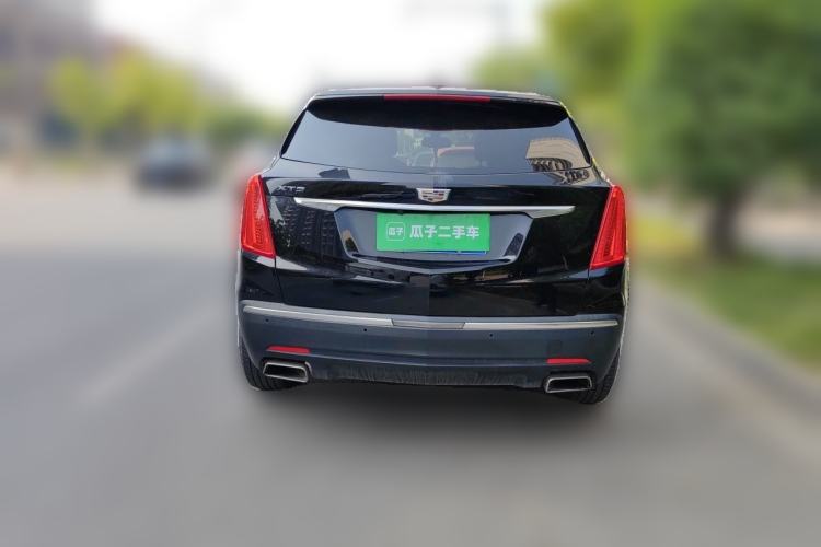 Used Cadillac XT5 2018 25T Luxury Model Rear