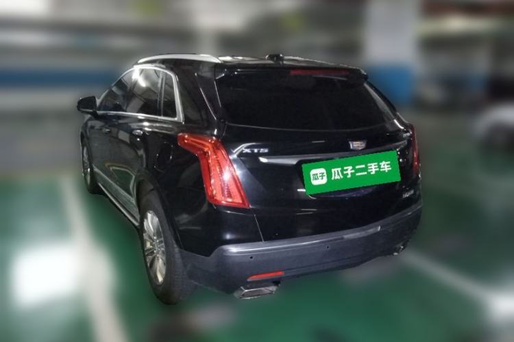 Used Cadillac XT5 2018 25T Luxury Model Rear Left 45 Deg