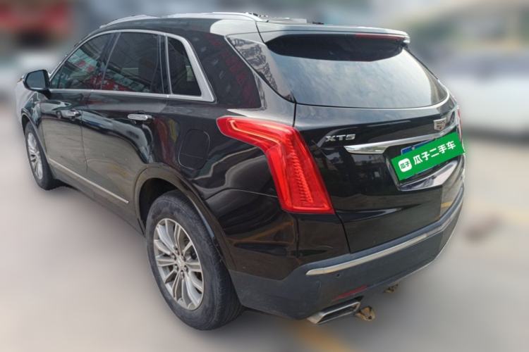 Used Cadillac XT5 2018 25T Luxury Model Rear Left 45 Deg