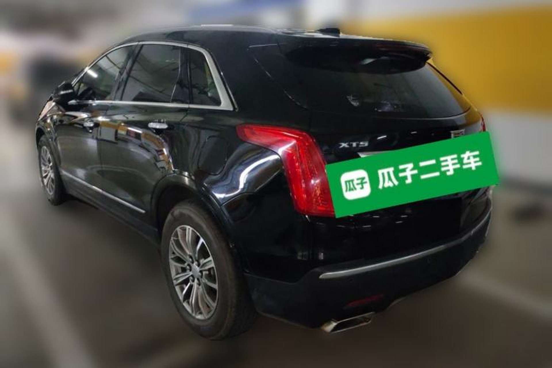 Used Cadillac XT5 2018 25T Luxury Model Rear Left 45 Deg