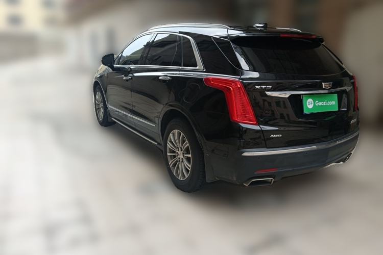 Used Cadillac XT5 2018 28T Four-Wheel Drive Luxury Model Rear Left 45 Deg