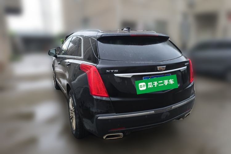 Used Cadillac XT5 2018 25T Luxury Model Rear Left 45 Deg