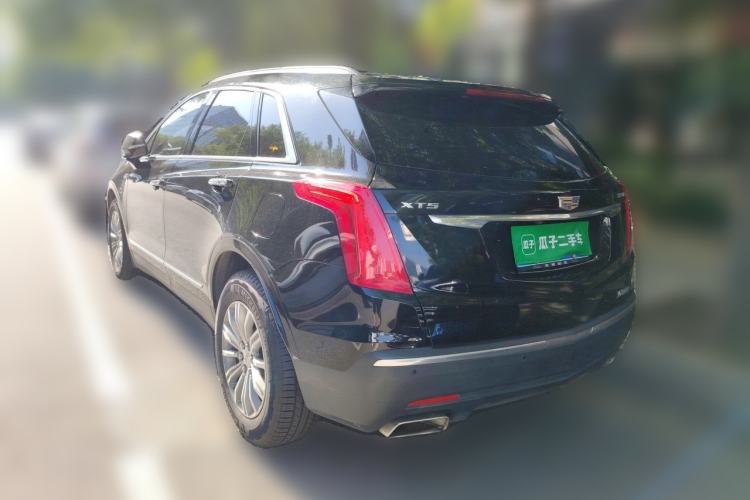 Used Cadillac XT5 2018 25T Luxury Model Rear Left 45 Deg