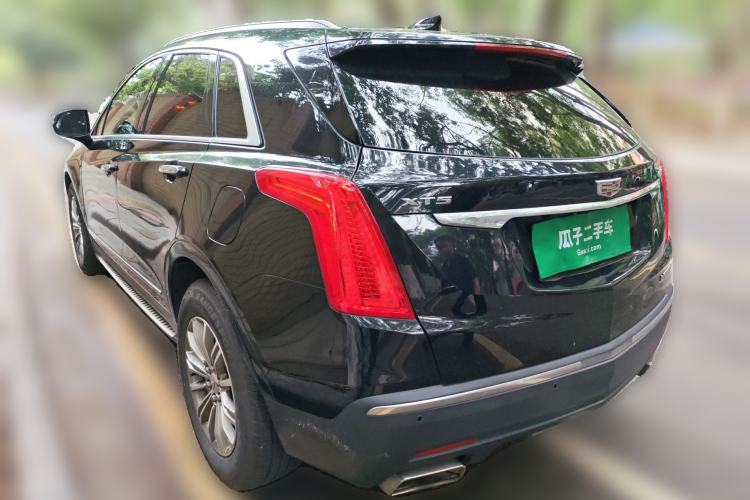 Used Cadillac XT5 2018 25T Luxury Model Rear Left 45 Deg