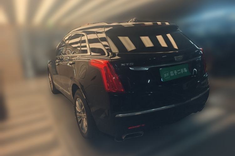 Used Cadillac XT5 2018 25T Luxury Model Rear Left 45 Deg