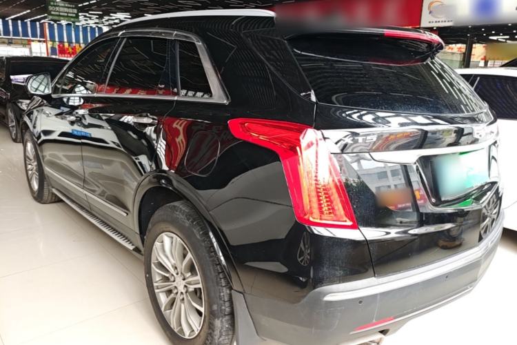 Used Cadillac XT5 2018 25T Luxury Model Rear Left 45 Deg