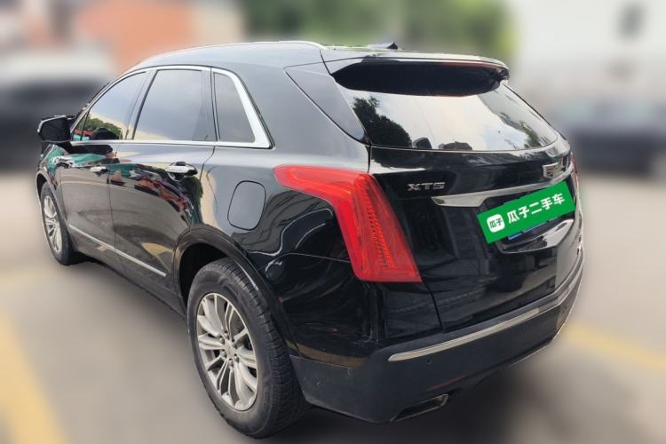 Used Cadillac XT5 2018 25T Luxury Model Rear Left 45 Deg