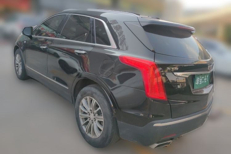 Used Cadillac XT5 2018 25T Luxury Model Rear Left 45 Deg