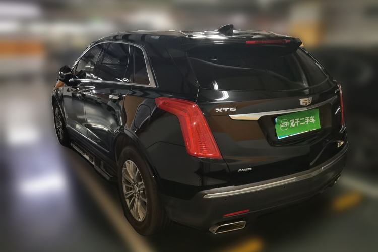 Used Cadillac XT5 2018 28T Four-Wheel Drive Luxury Model Rear Left 45 Deg