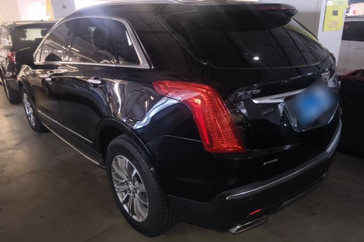 Used Cadillac XT5 2018 28T Four-Wheel Drive Luxury Model Rear Left 45 Deg