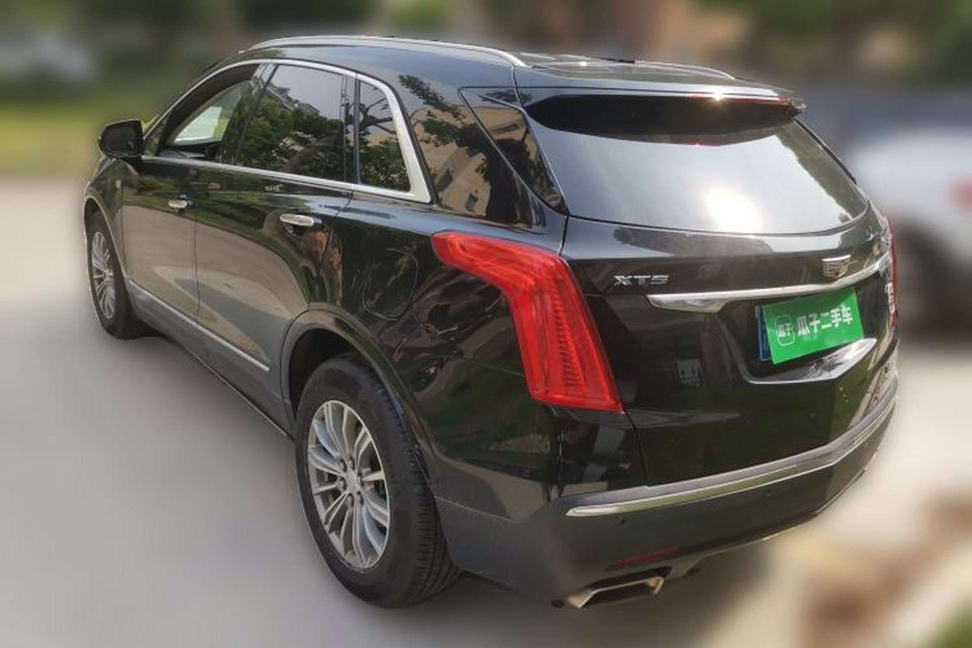 Used Cadillac XT5 2018 25T Luxury Model Rear Left 45 Deg