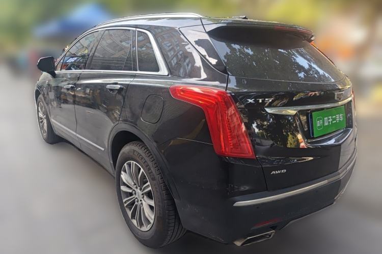 Used Cadillac XT5 2018 28T Four-Wheel Drive Luxury Model Rear Left 45 Deg