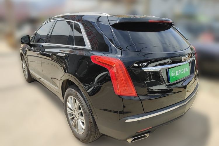 Used Cadillac XT5 2018 25T Luxury Model Rear Left 45 Deg
