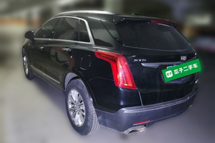 Used Cadillac XT5 2018 25T Luxury Model Rear Left 45 Deg