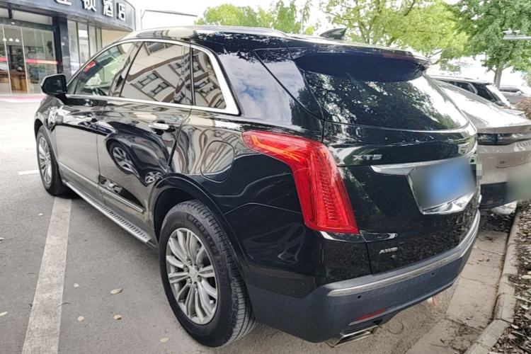 Used Cadillac XT5 2018 28T Four-Wheel Drive Luxury Model Rear Left 45 Deg