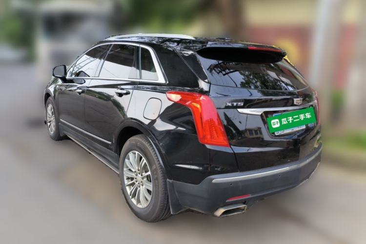 Used Cadillac XT5 2018 25T Luxury Model Rear Left 45 Deg