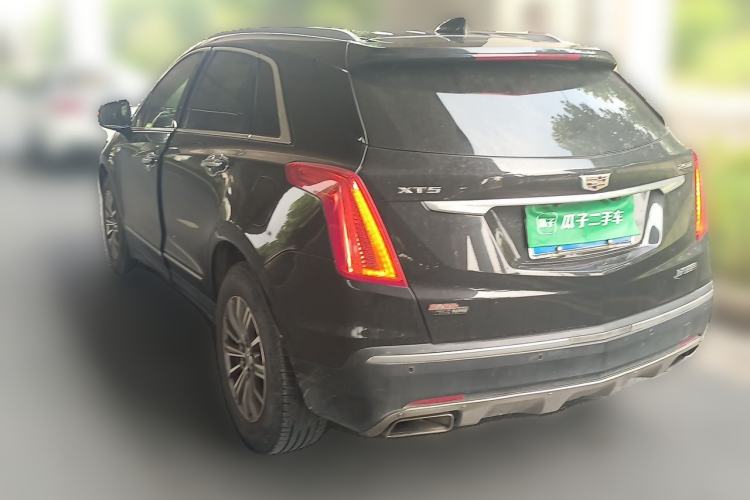Used Cadillac XT5 2018 25T Luxury Model Rear Left 45 Deg
