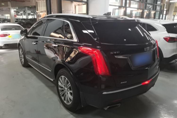 Used Cadillac XT5 2018 28T Four-Wheel Drive Luxury Model Rear Left 45 Deg
