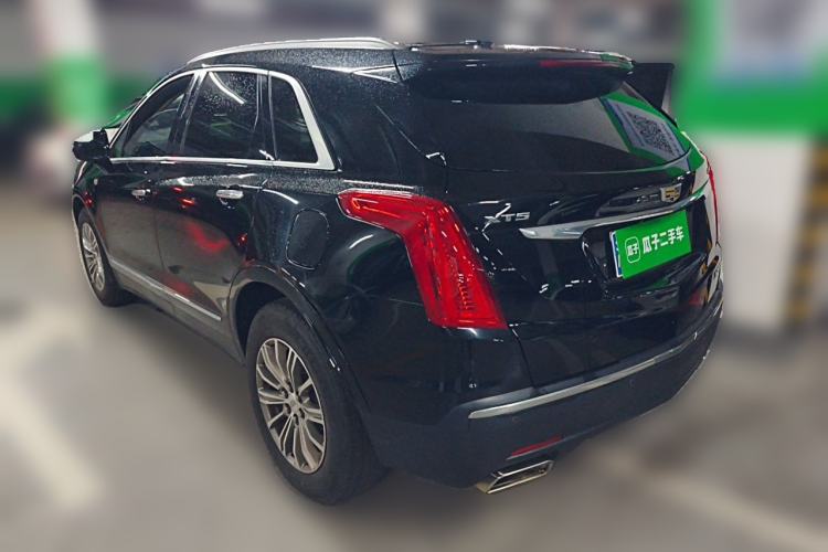 Used Cadillac XT5 2018 25T Luxury Model Rear Left 45 Deg