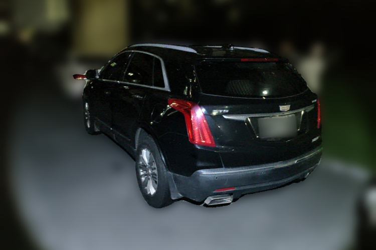 Used Cadillac XT5 2018 25T Luxury Model Rear Left 45 Deg