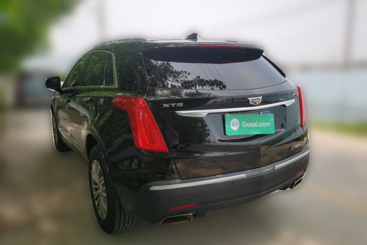 Used Cadillac XT5 2018 25T Luxury Model Rear Left 45 Deg